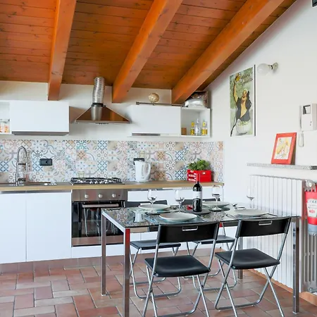 Daire Mamma Mia By Design *