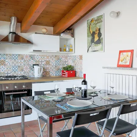 Mamma Mia By Design Apartment